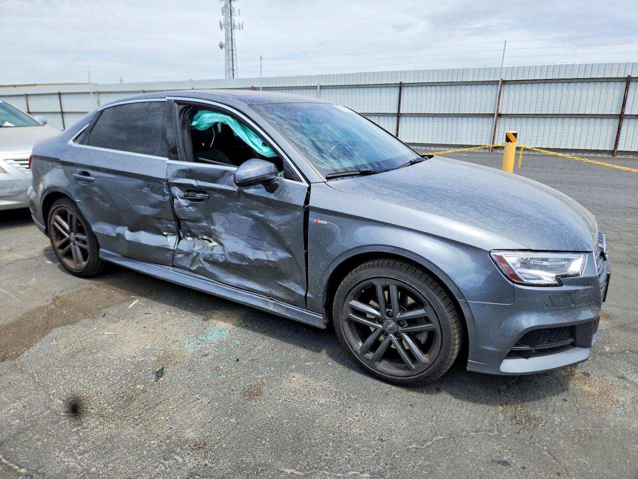 2018 Audi A3 Premium Plus - Image 4