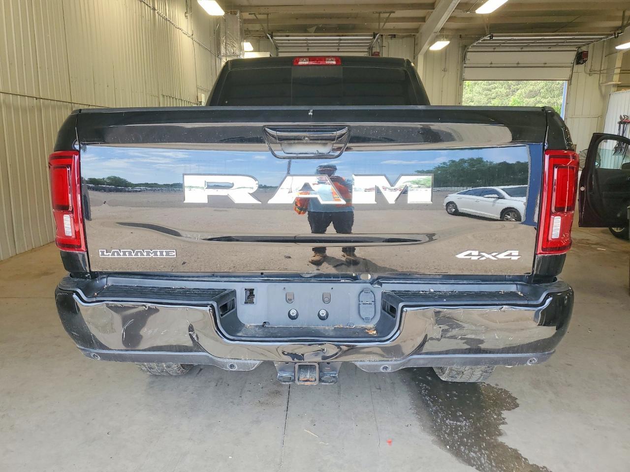 2025 Ram 2500 Laramie - Фото 6