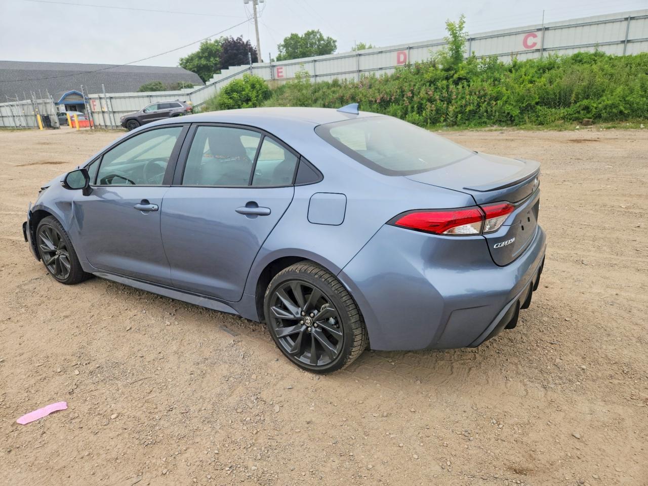 2026 Toyota Corolla Se - Image 2