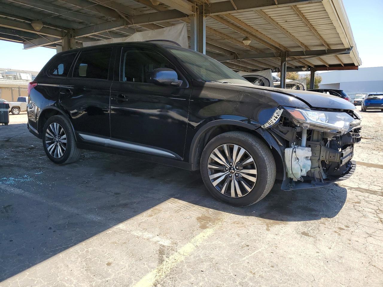 2020 Mitsubishi Outlander Es - Фото 4