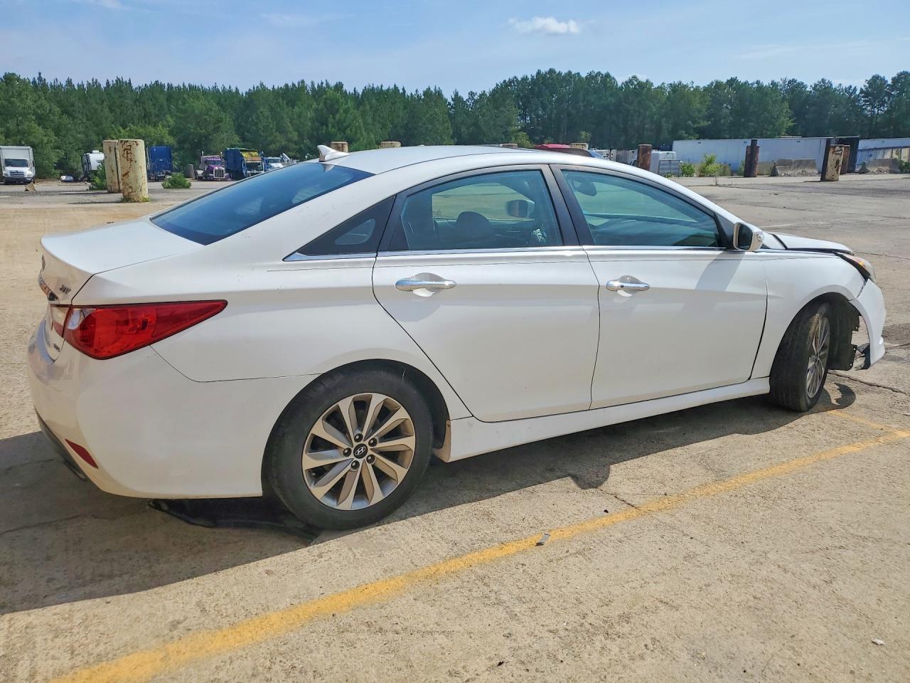 2014 Hyundai Sonata Limited 2.0T - Image 3