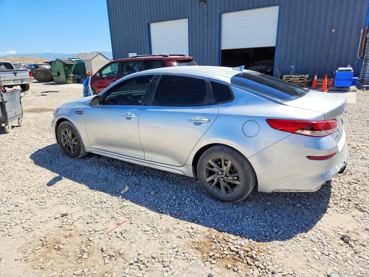 2019 Kia Optima - Фото 2