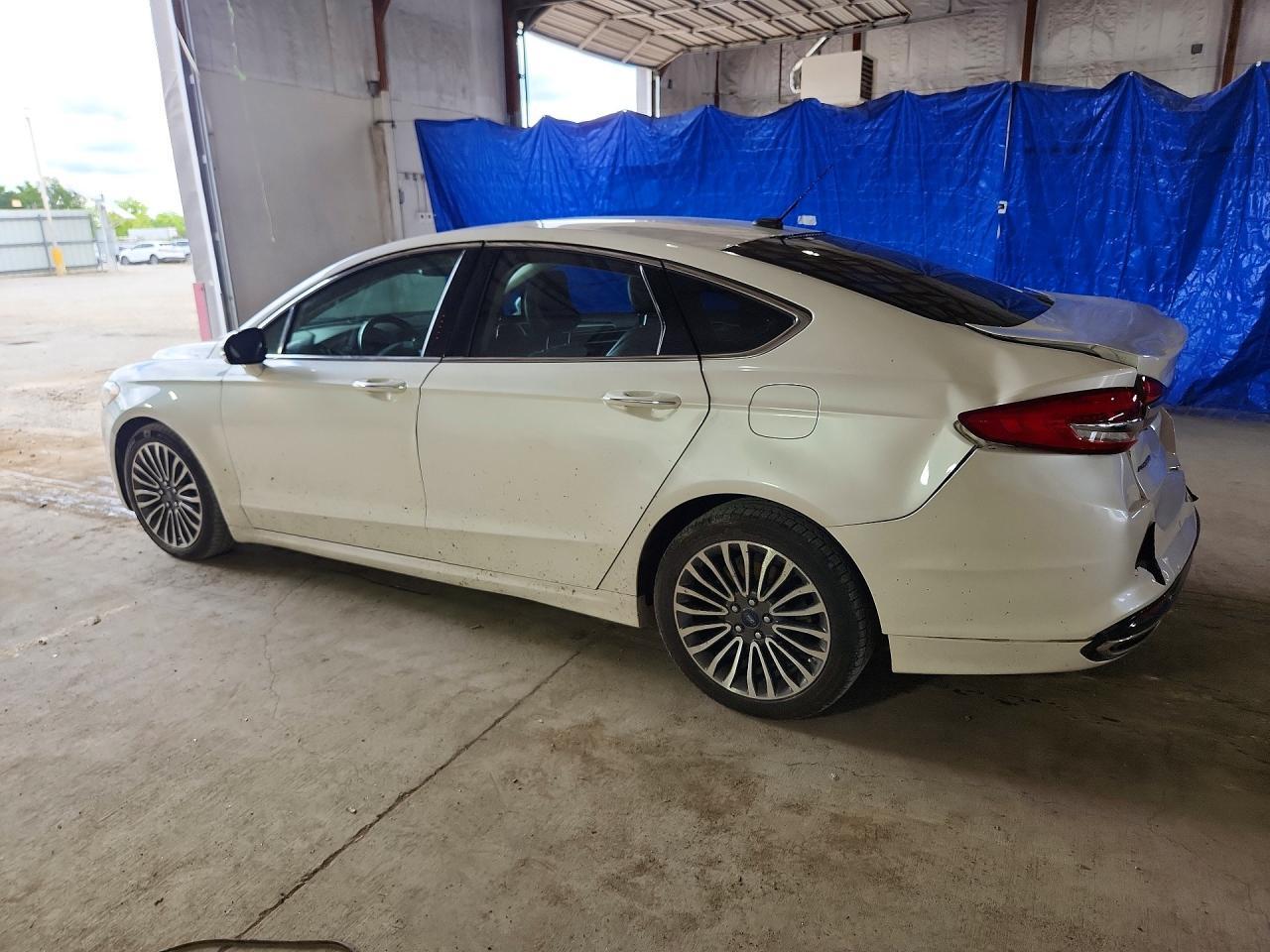 2017 Ford Fusion Se - Image 2