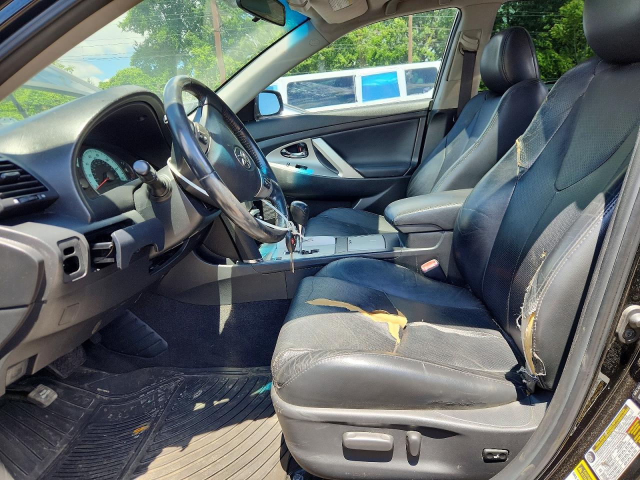 2009 Toyota Camry Se - Image 7
