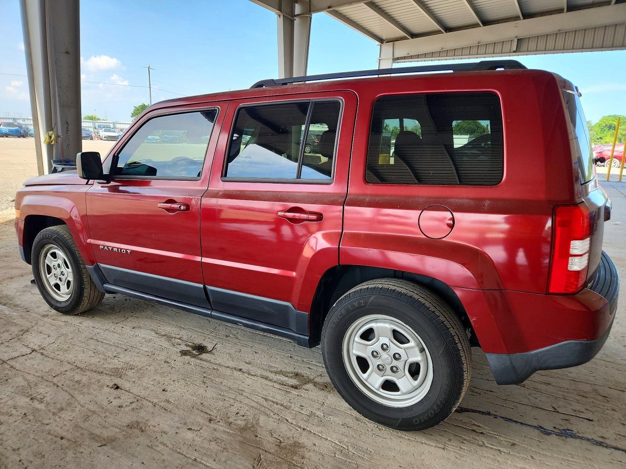 2014 Jeep Patriot Sport - Image 2