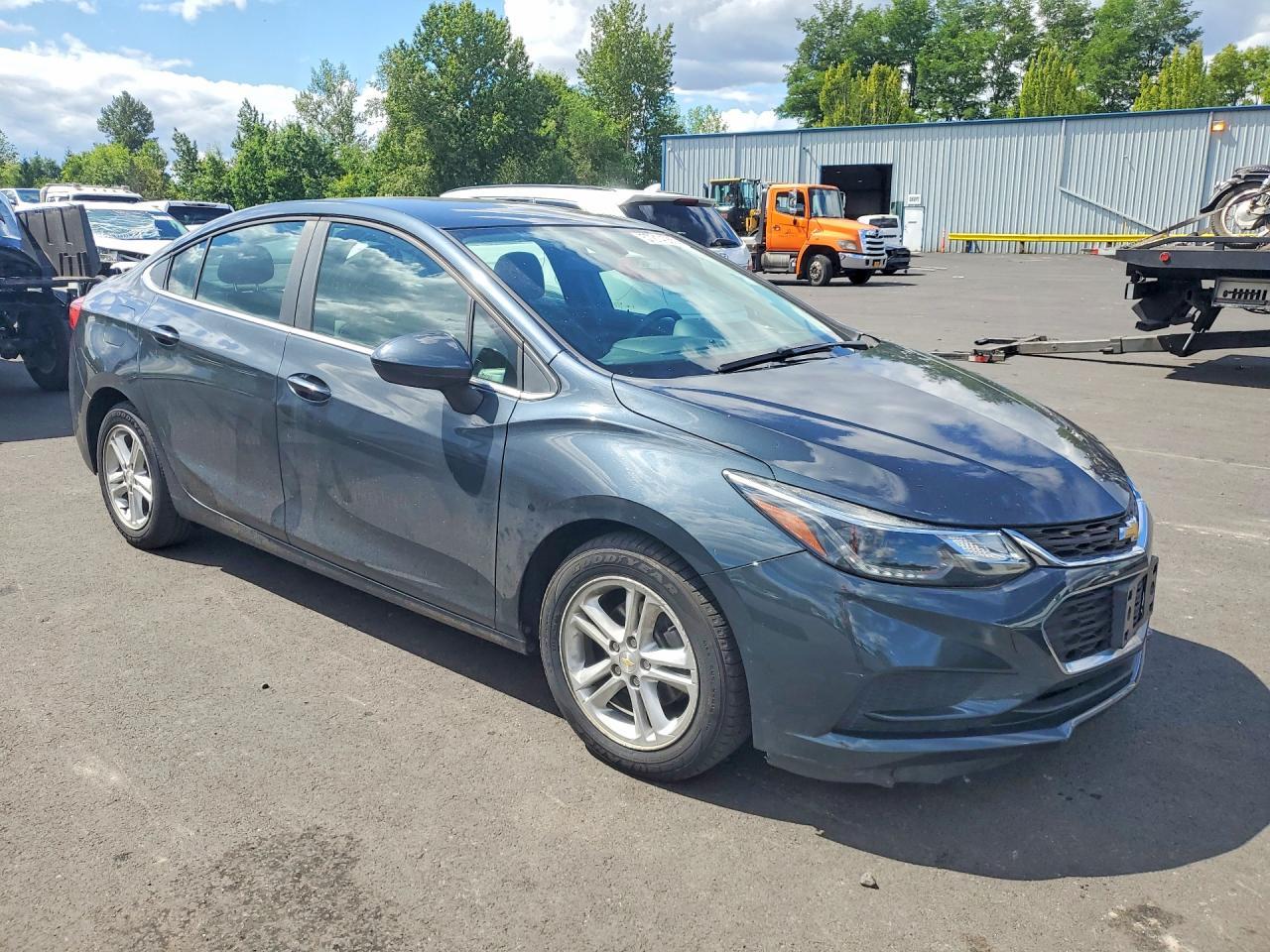 2017 Chevrolet Cruze Lt - Фото 4