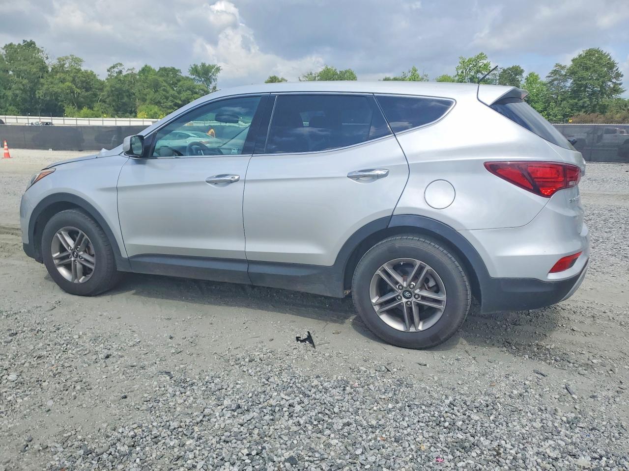 2018 Hyundai Santa Fe Sport 2.4L - Фото 2