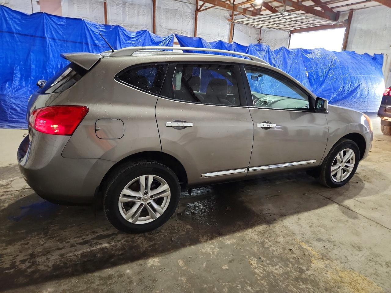 2013 Nissan Rogue S - Фото 3