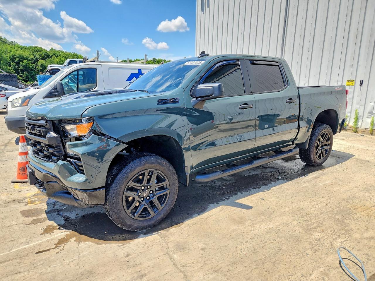 2025 Chevrolet Silverado K1500 Trail Boss Custom