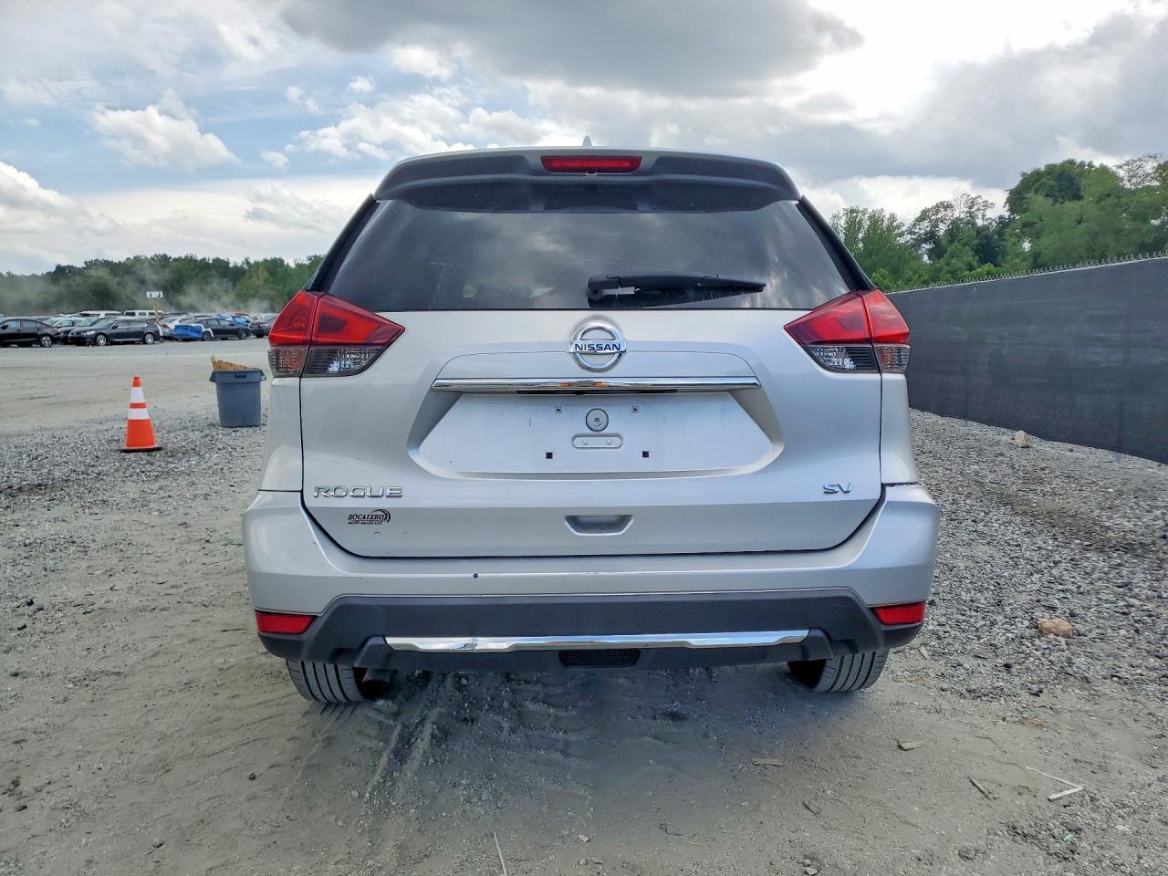 2018 Nissan Rogue Sv - Фото 6