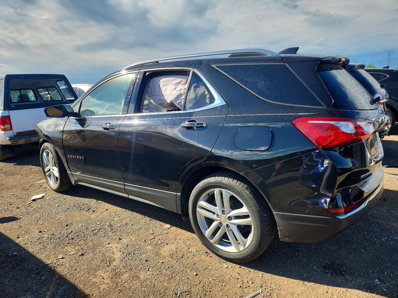 2018 Chevrolet Equinox Premier - Фото 2