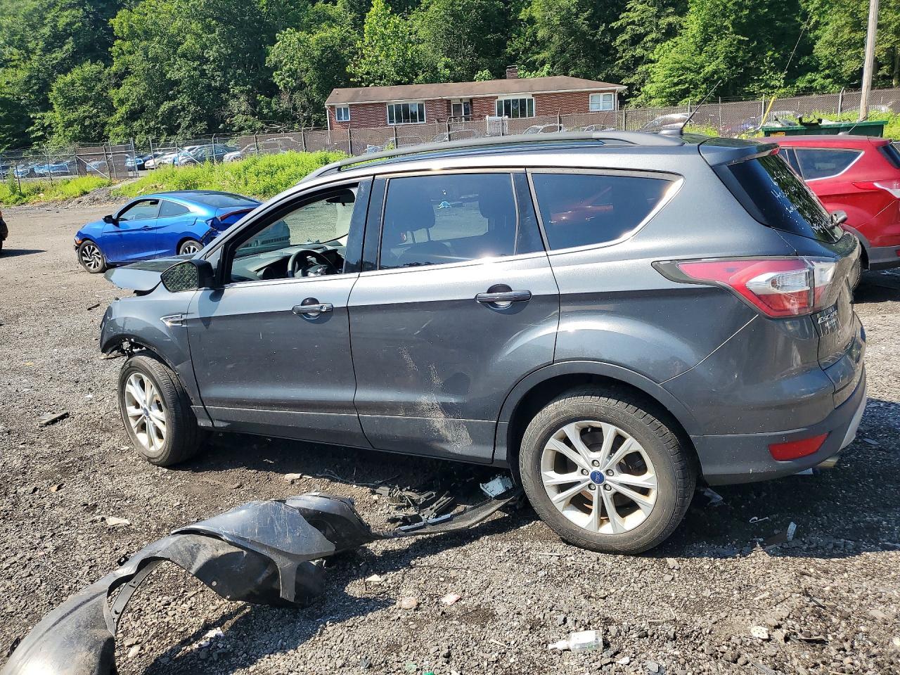 2017 Ford Escape Se - Фото 2