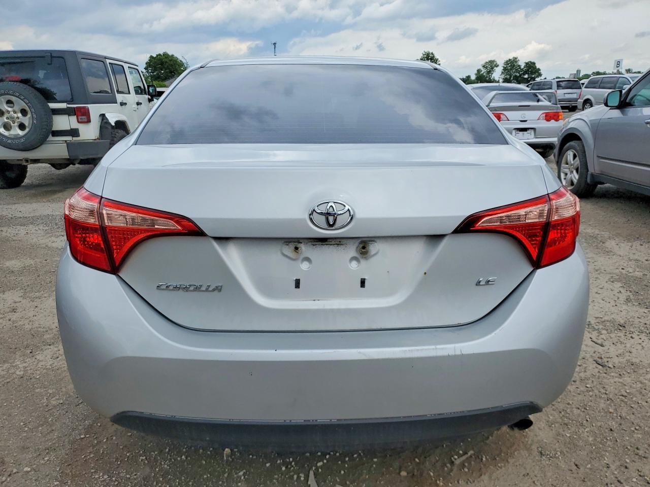 2018 Toyota Corolla L - Image 6