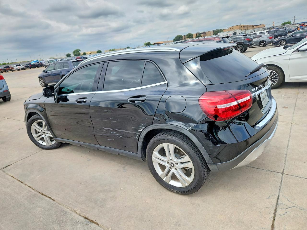2020 Mercedes-Benz Gla 250 - Image 2