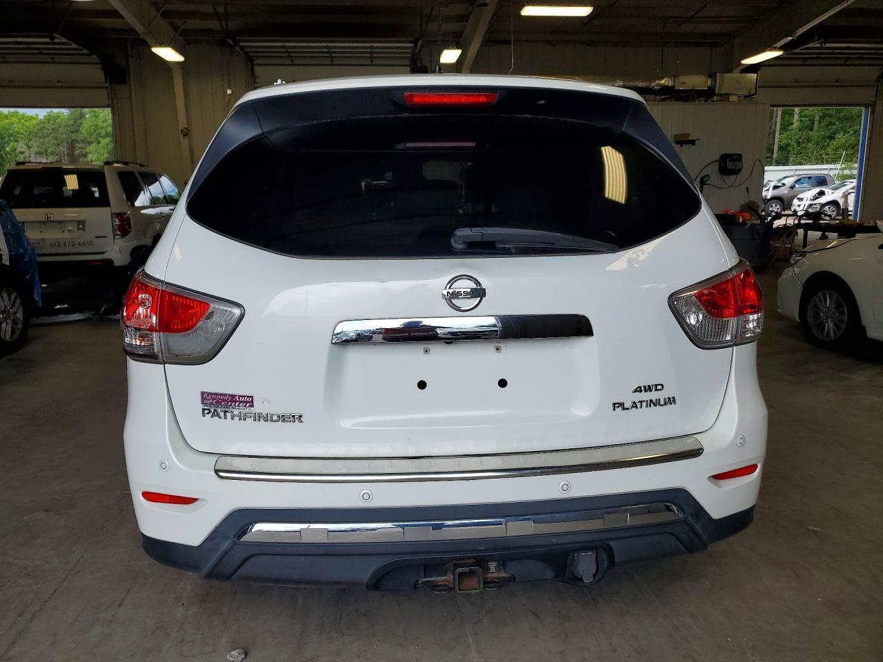 2013 Nissan Pathfinder S - Фото 6