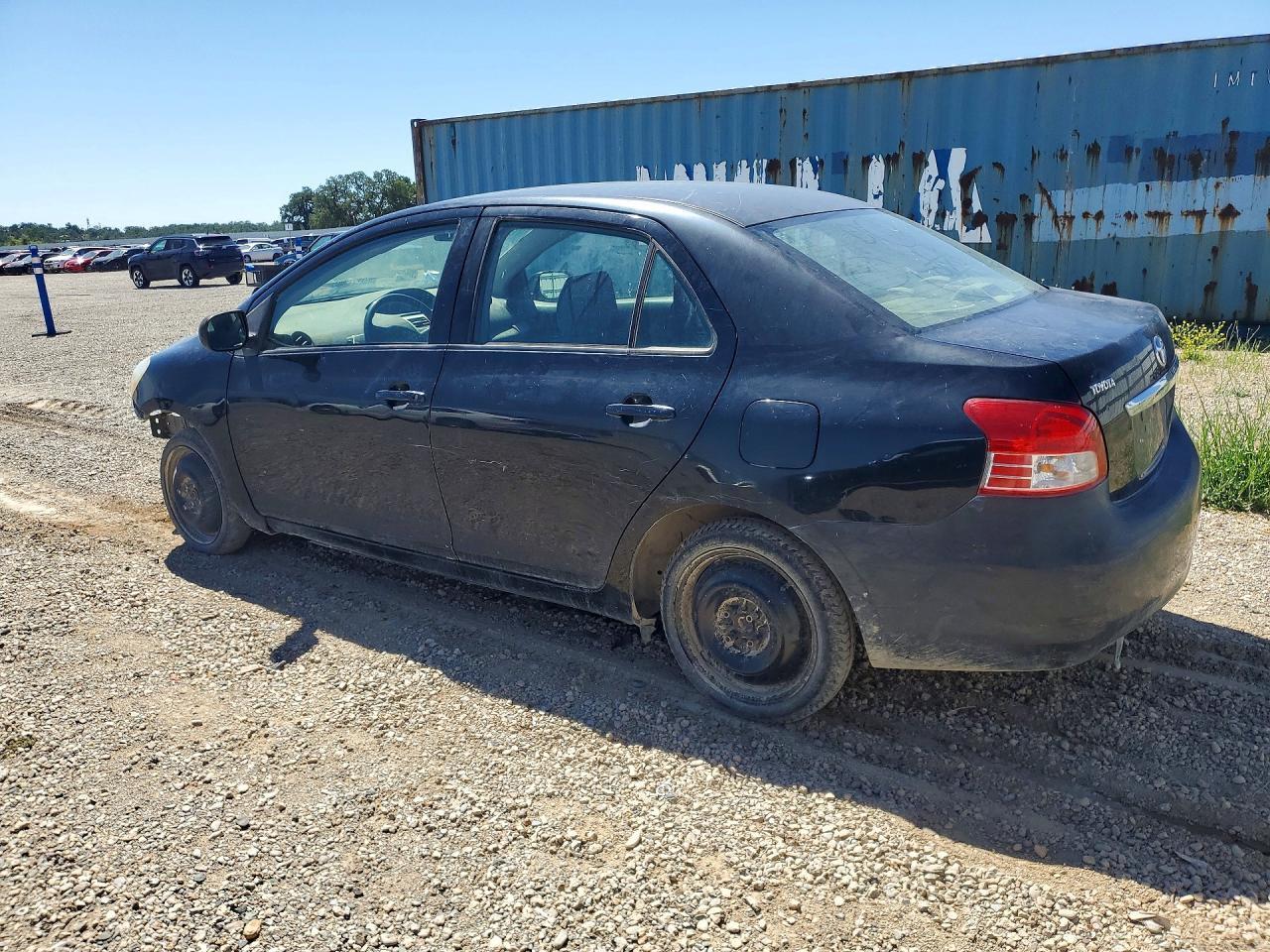 2008 Toyota Yaris Base - Фото 2