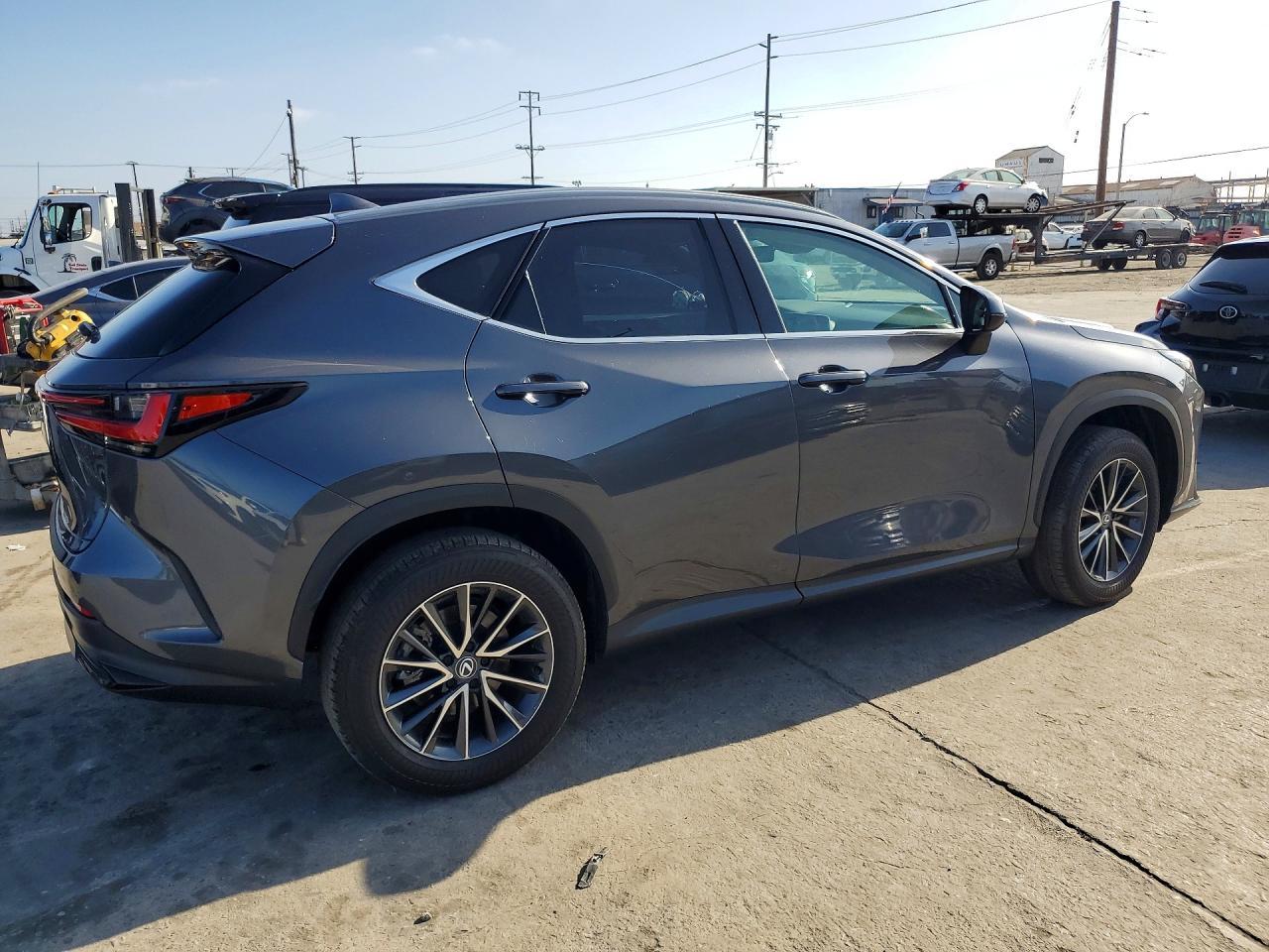 2024 Lexus Nx 250 Base - Image 3