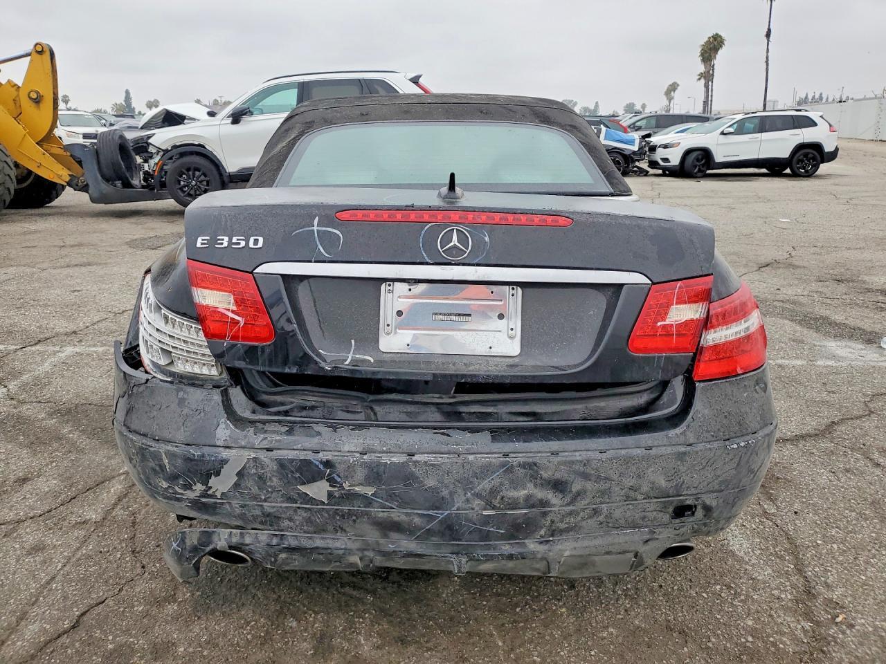 2013 Mercedes-Benz E-Class E350 - Image 6