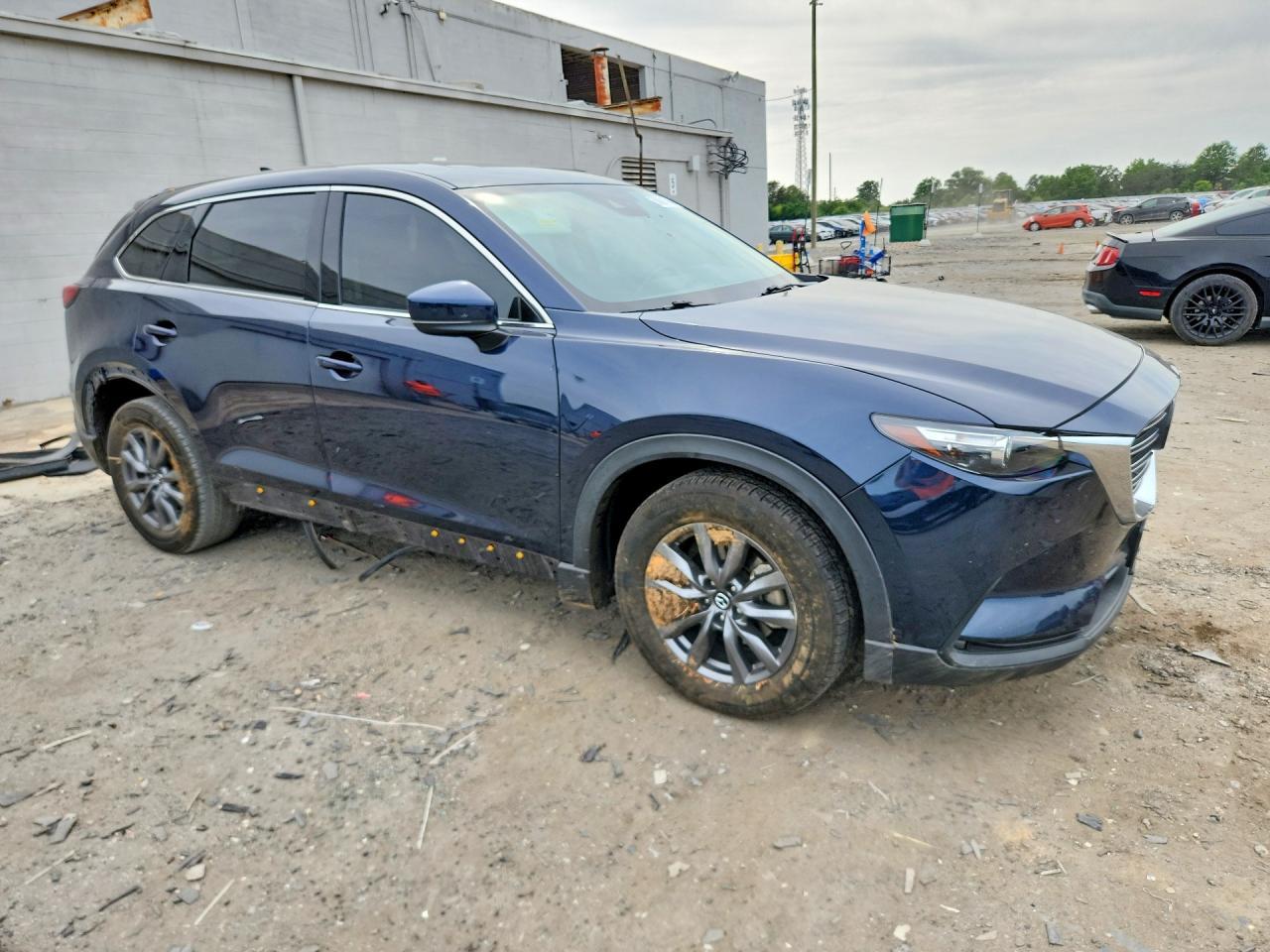 2023 Mazda Cx-9 Touring - Image 4