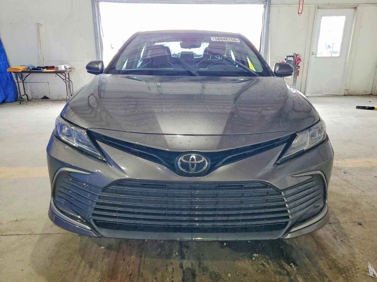 2023 Toyota Camry Le - Фото 5