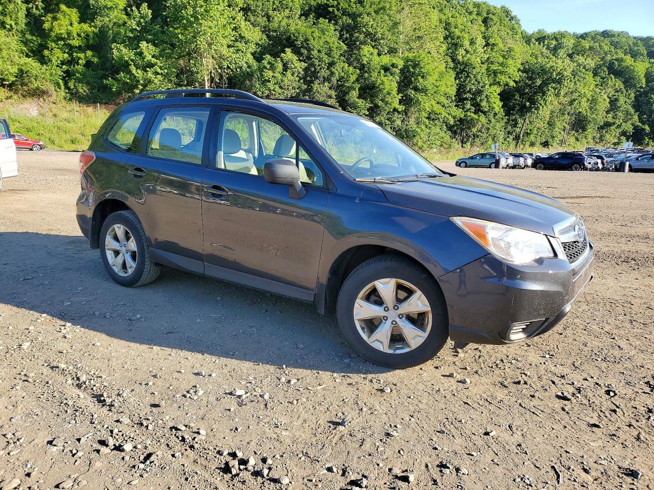 2015 Subaru Forester 2.5I - Image 4