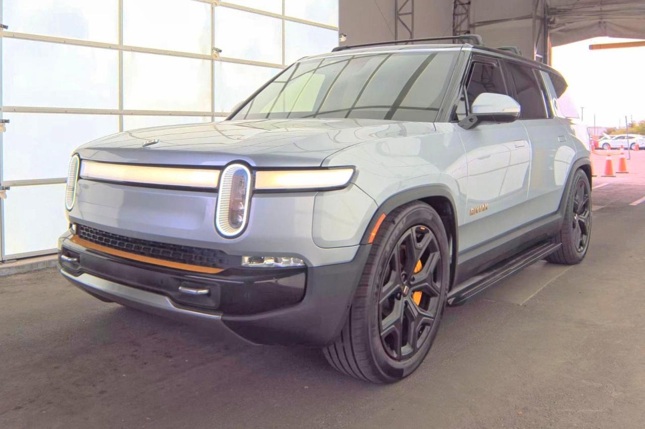 2023 Rivian R1S Adventure - Image 2