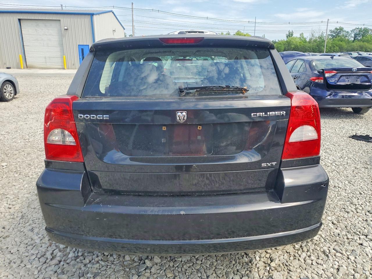 2009 Dodge Caliber Sxt - Image 6