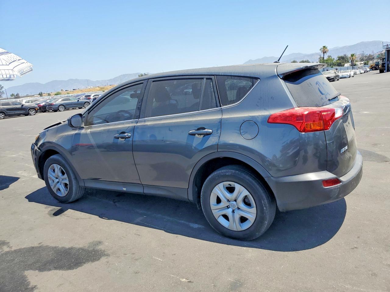 2015 Toyota Rav4 Le - Фото 2