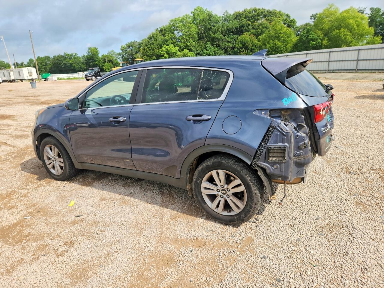 2017 Kia Sportage Lx - Image 2