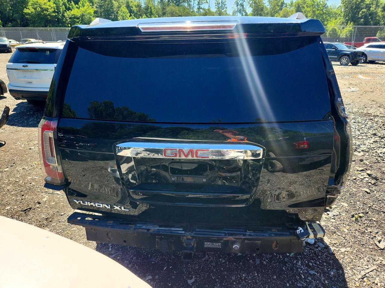 2019 GMC Yukon Xl Denali - Фото 6