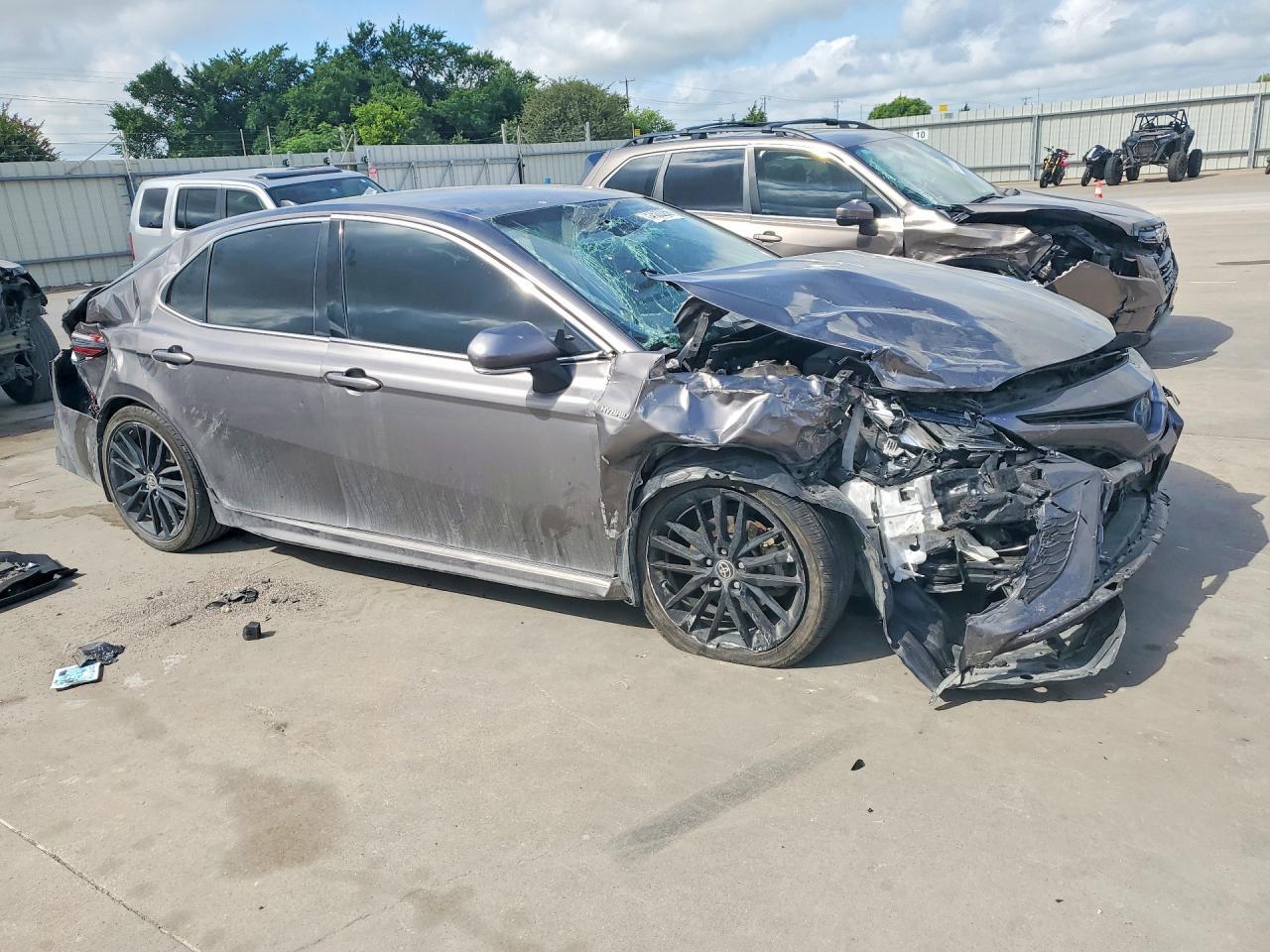 2021 Toyota Camry Xse - Image 4
