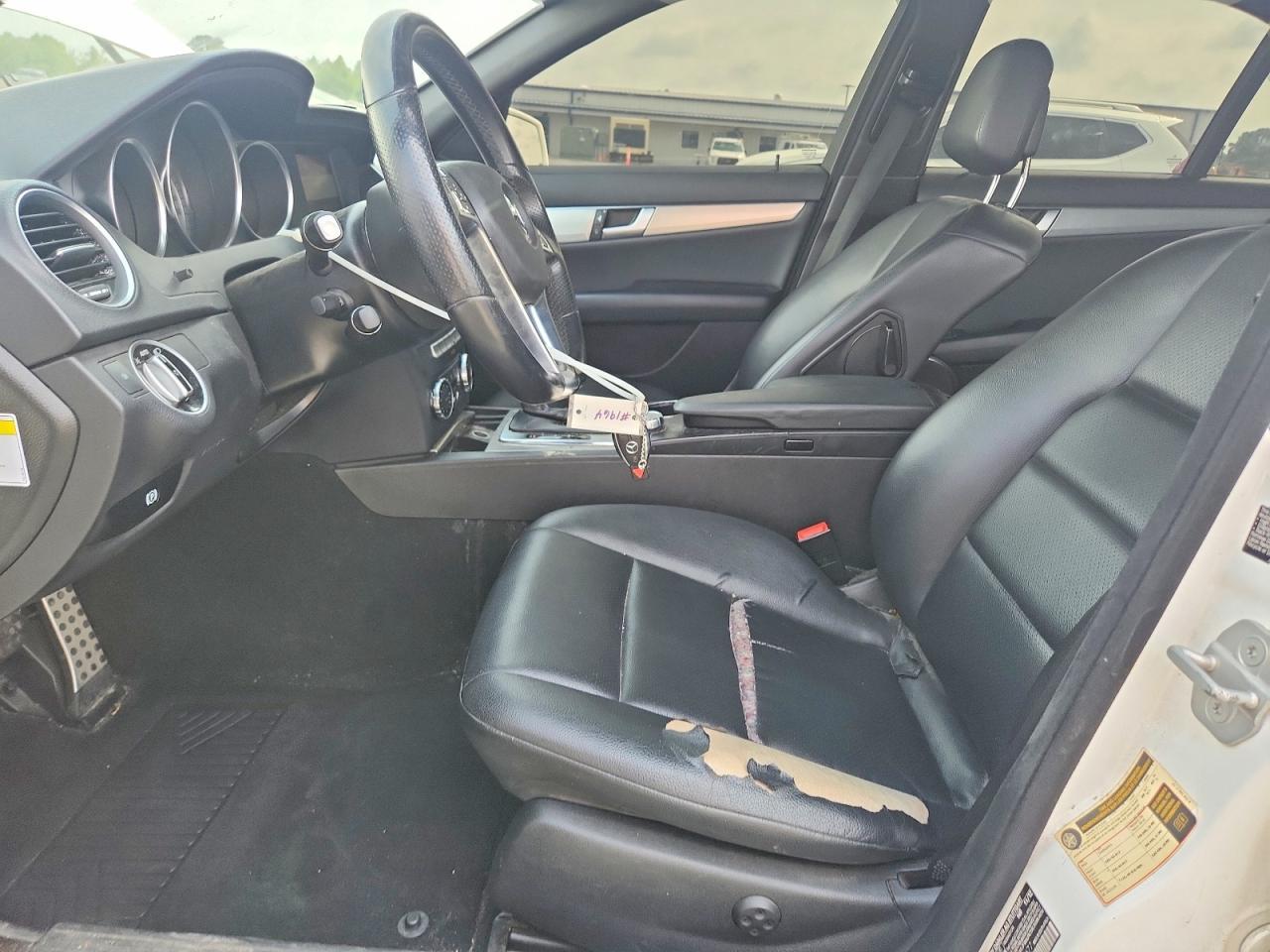 2013 Mercedes-Benz C 250 - Image 7