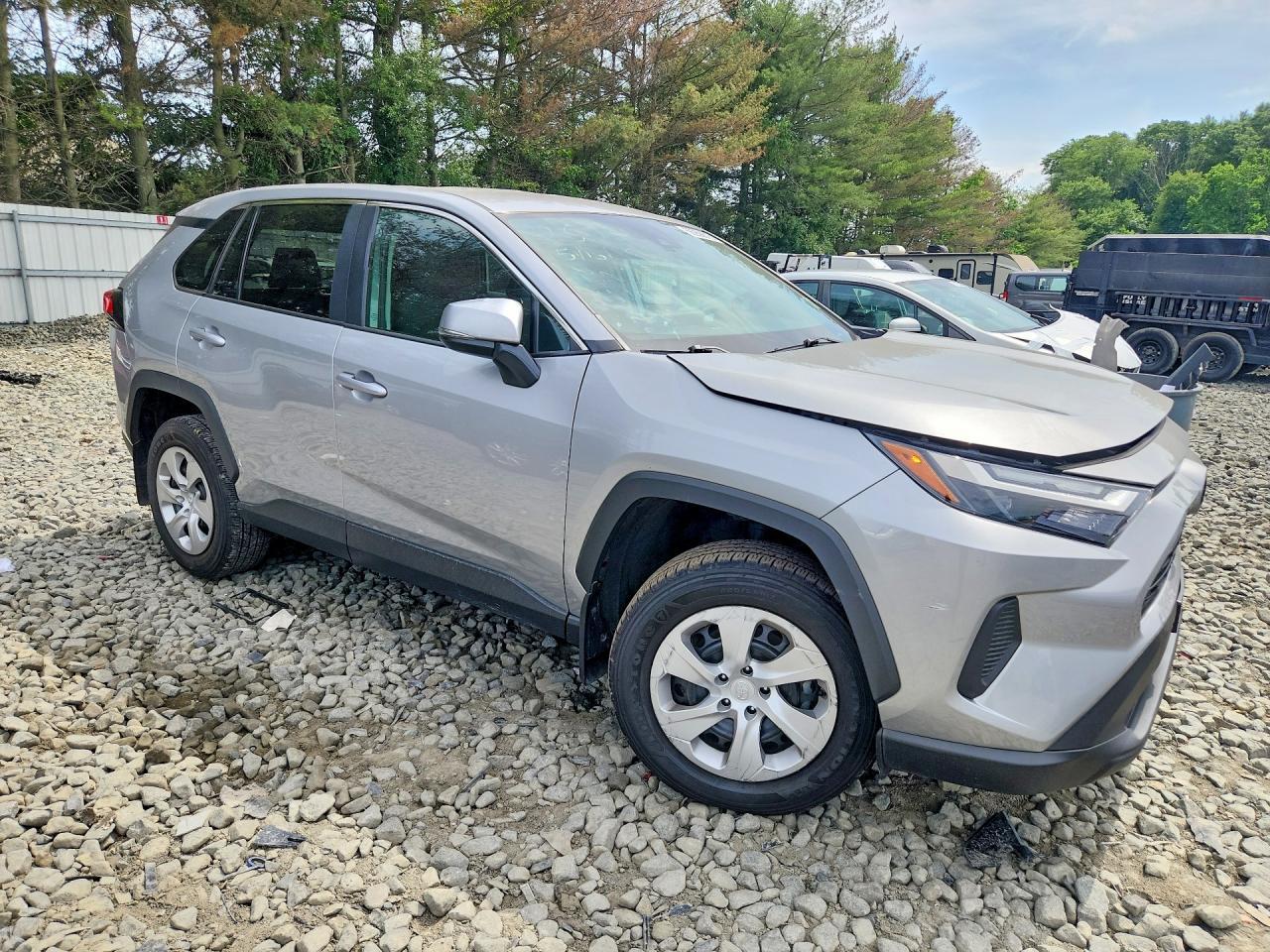 2025 Toyota Rav4 Le - Фото 4