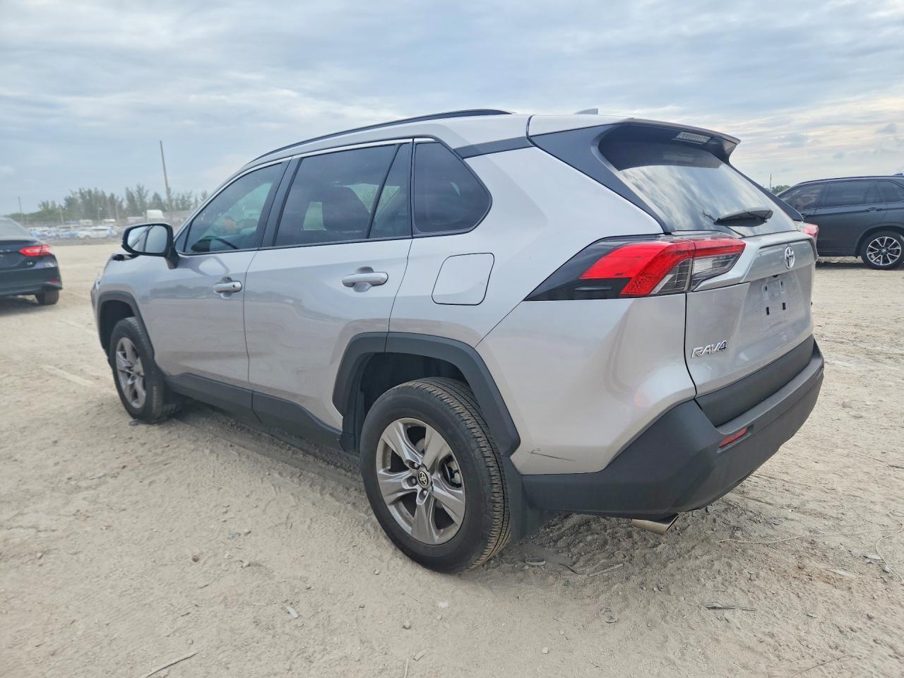 2024 Toyota Rav4 Xle - Image 2