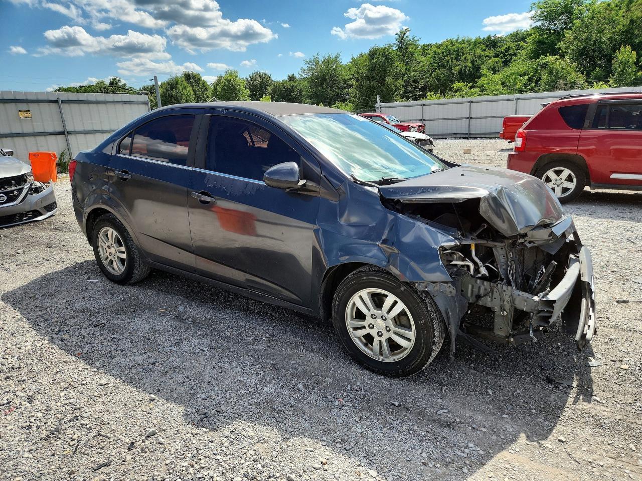 2013 Chevrolet Sonic Lt - Фото 4