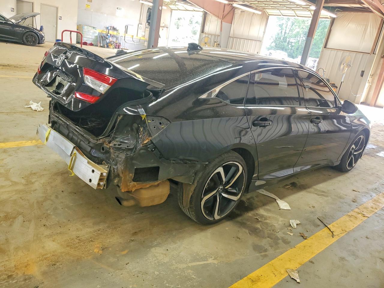 2019 Honda Accord Sport - Фото 3