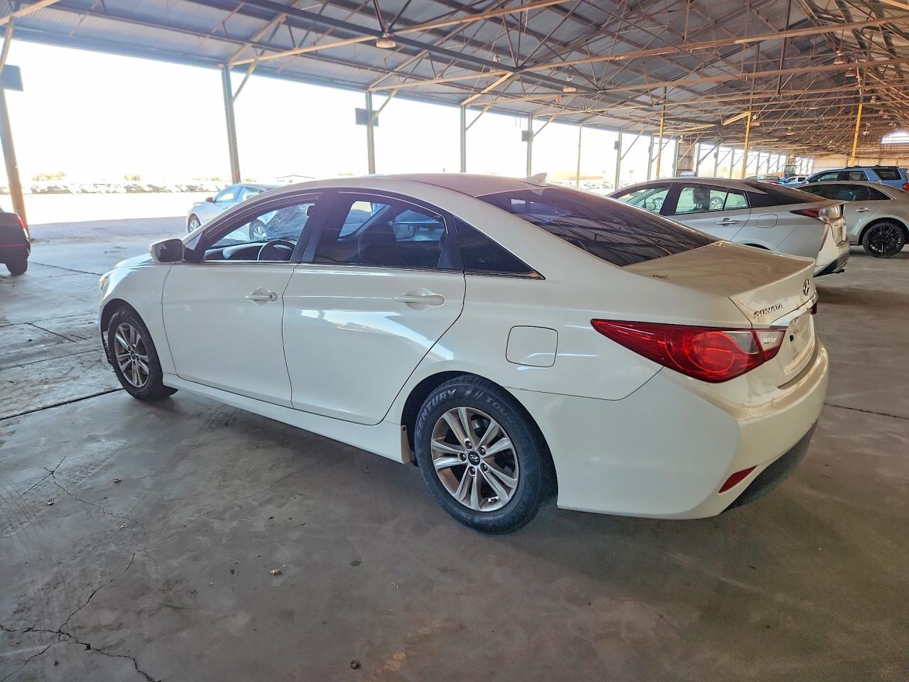 2014 Hyundai Sonata Gls - Фото 2