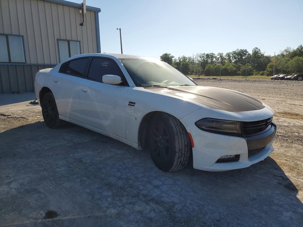 2019 Dodge Charger Sxt - Фото 4