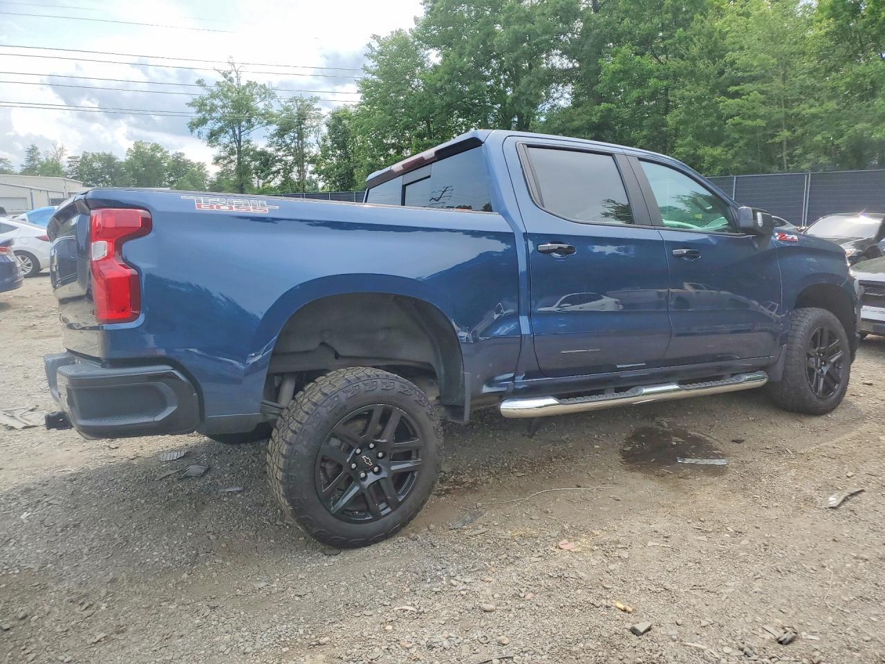 2021 Chevrolet Silverado K1500 Lt Trail Boss - Image 3