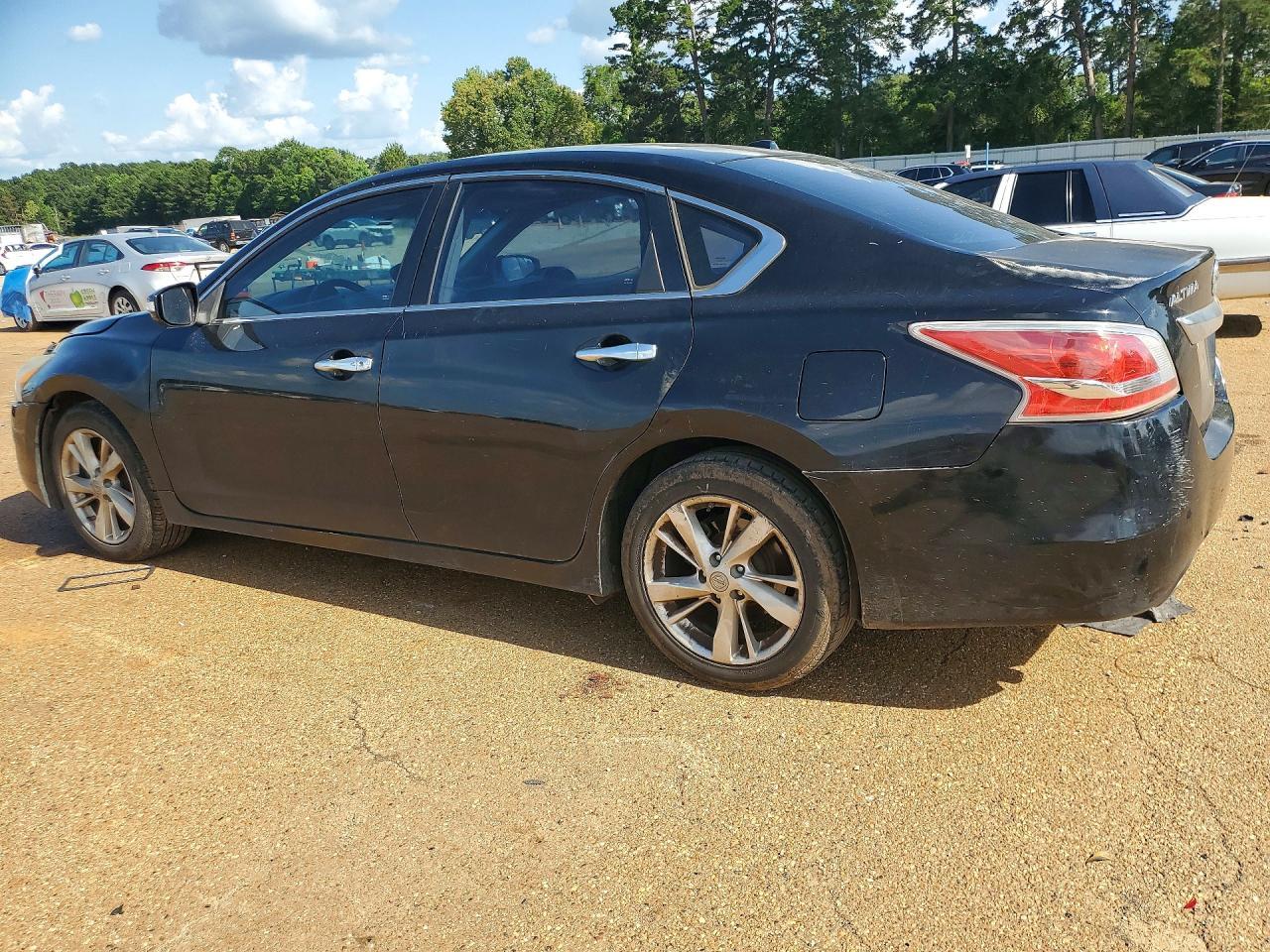 2013 Nissan Altima 2.5 - Image 2