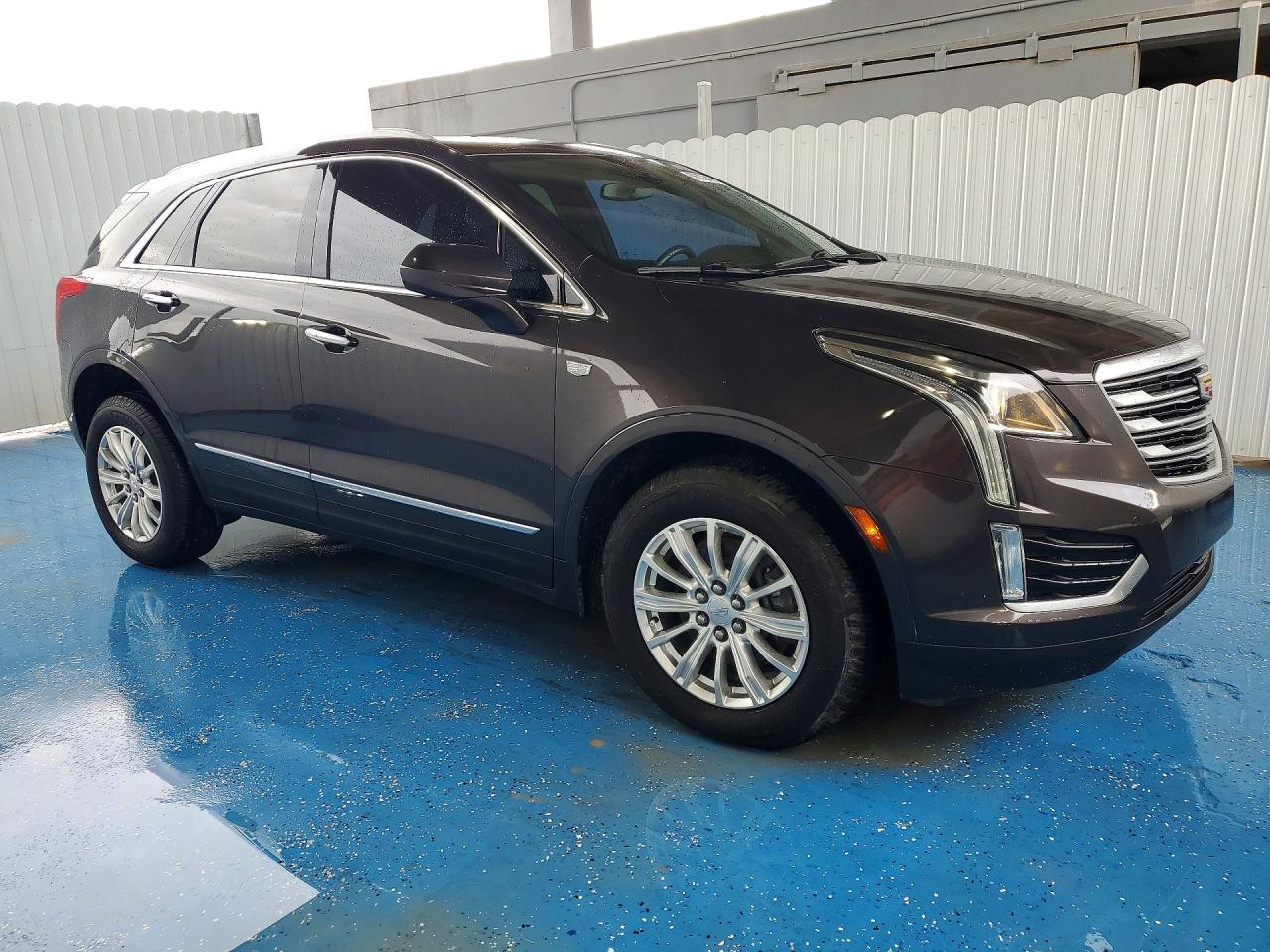 2017 Cadillac Xt5 - Image 4