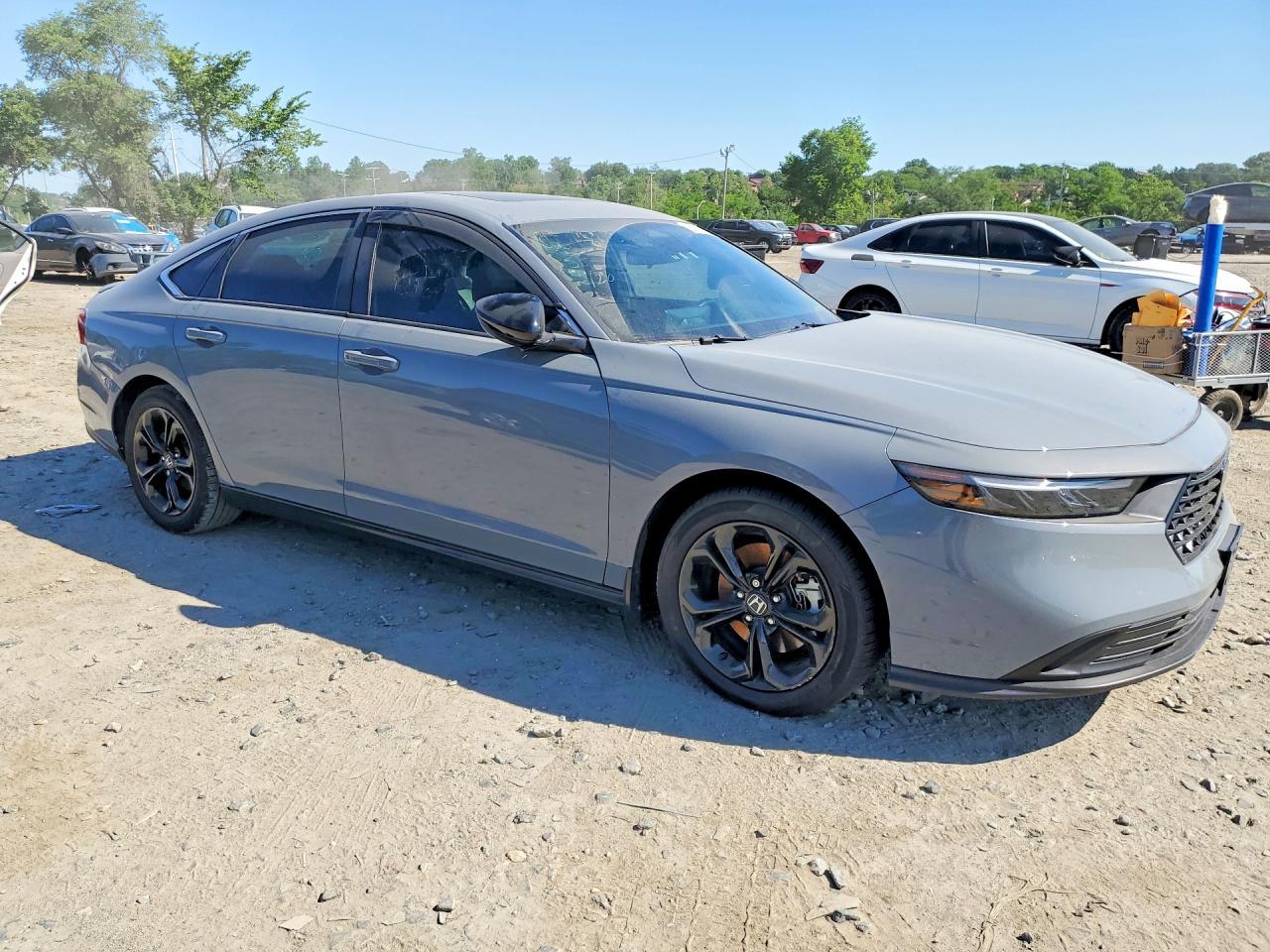 2023 Honda Accord Hybrid Sport - Фото 4