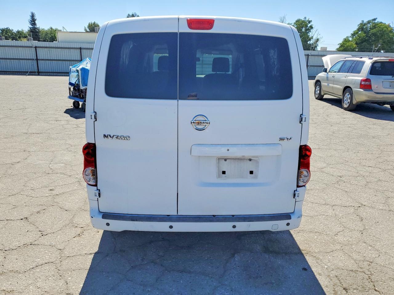 2017 Nissan Nv200 Sv - Image 6