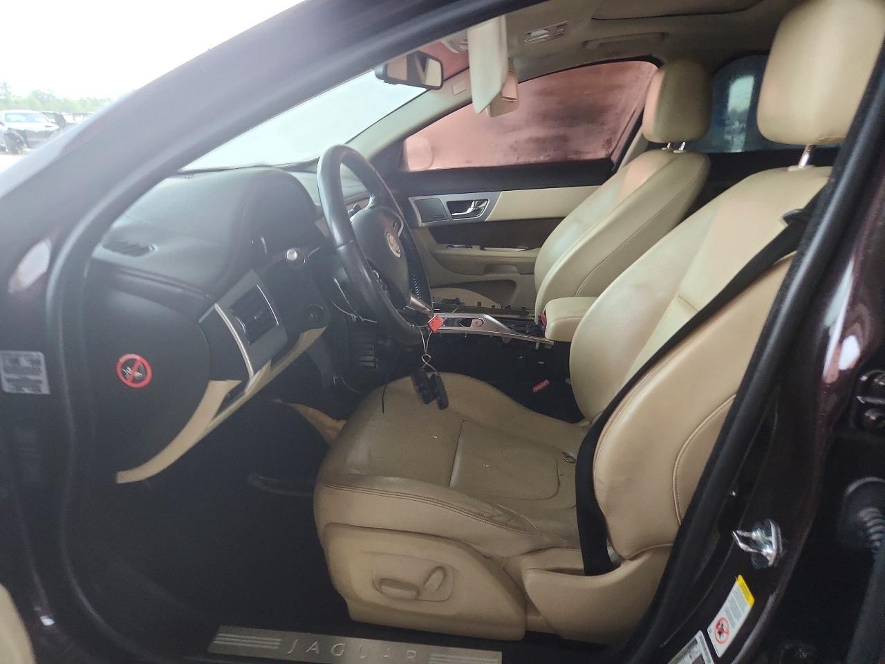 2013 Jaguar Xf - Image 7