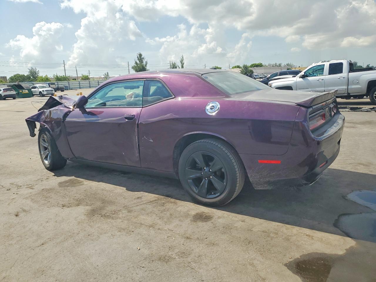 2020 Dodge Challenger Sxt - Фото 2