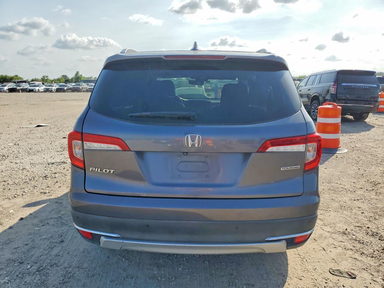 2020 Honda Pilot Touring - Фото 6