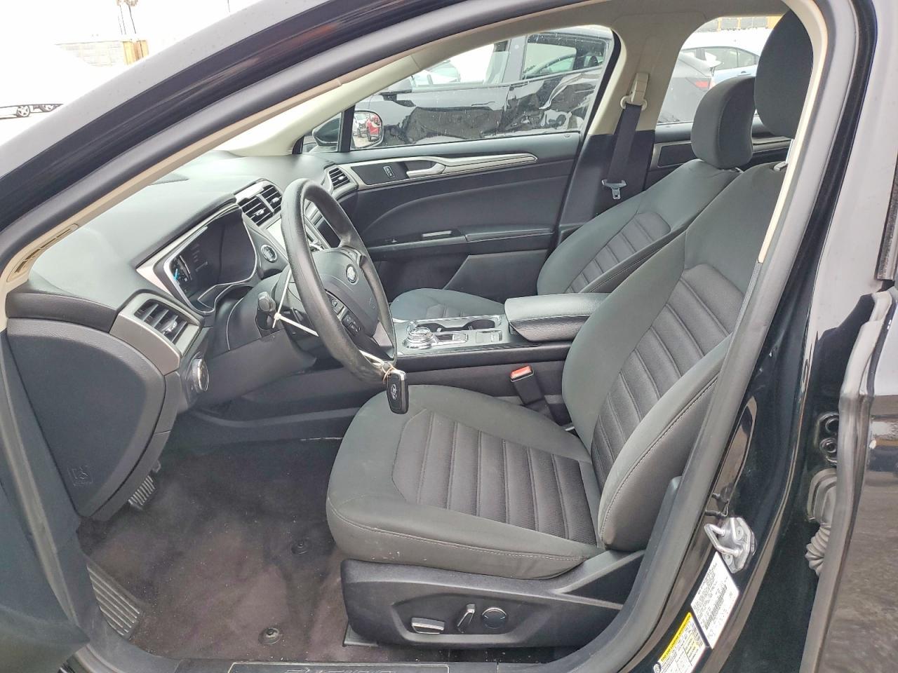 2017 Ford Fusion Se - Фото 7