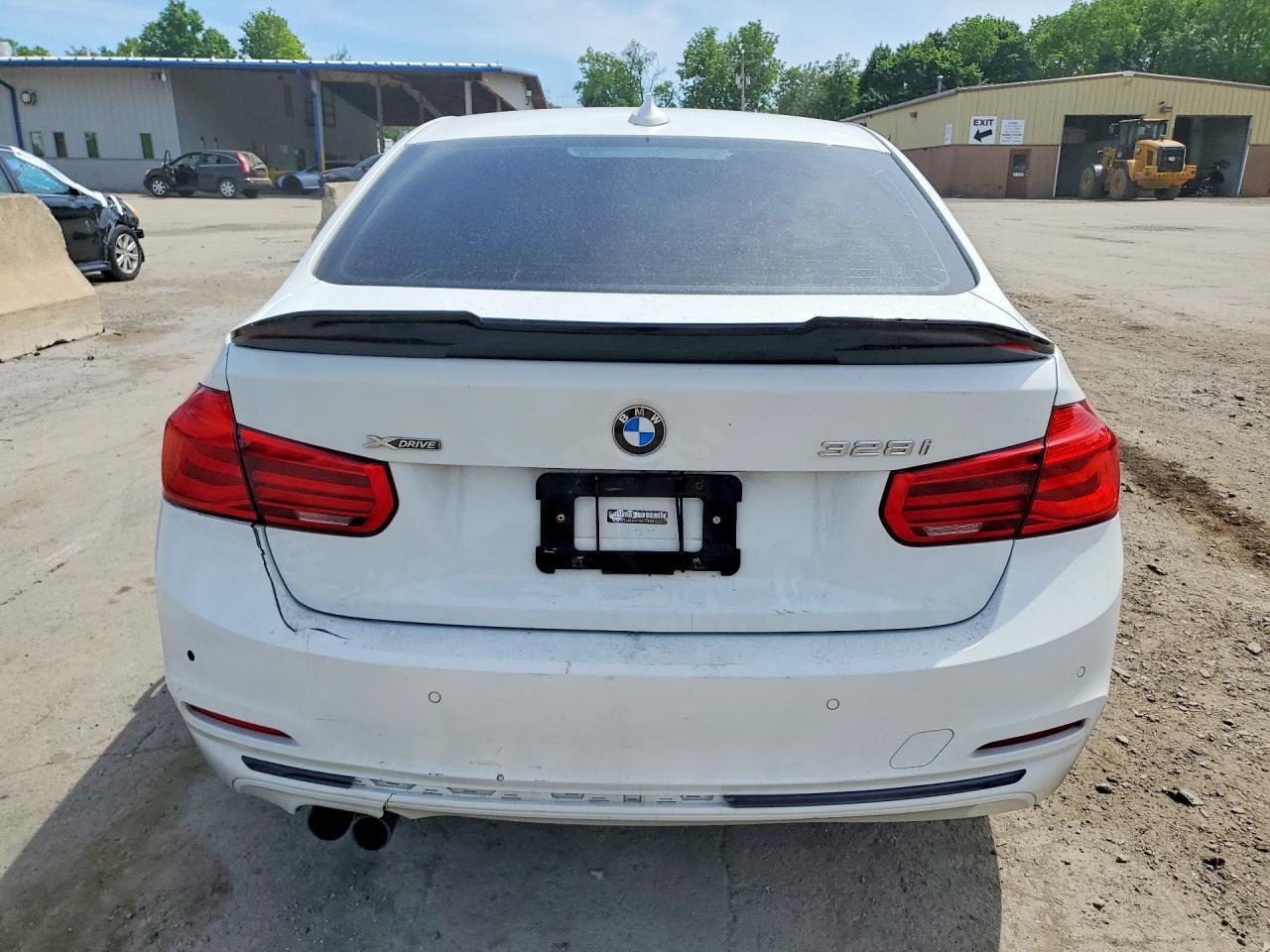 2016 BMW 328 Xi Sulev - Фото 6