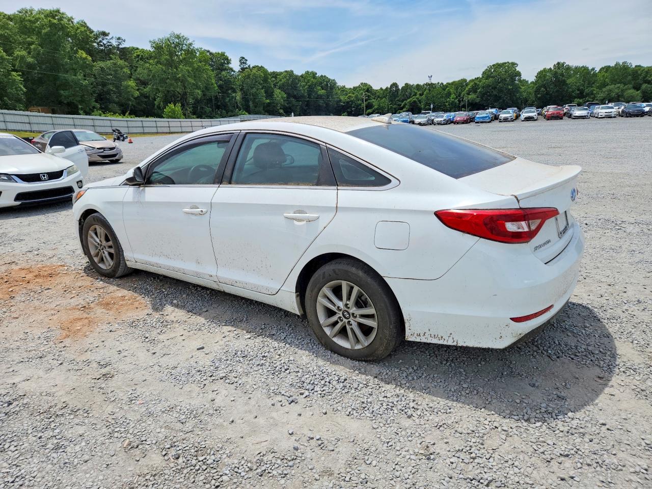 2017 Hyundai Sonata - Фото 2