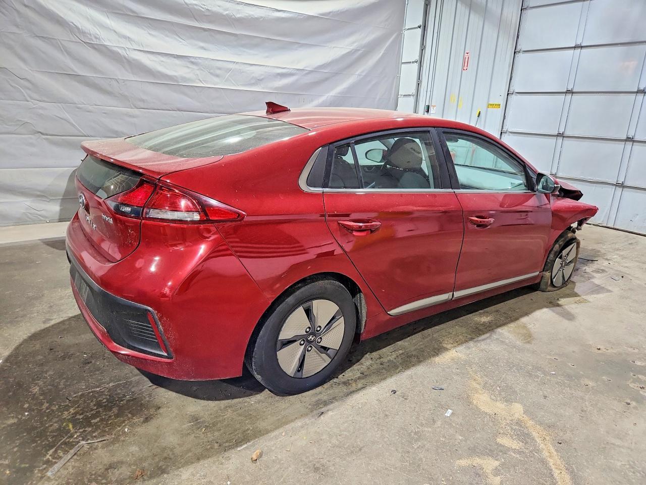 2020 Hyundai Ioniq Se - Image 3